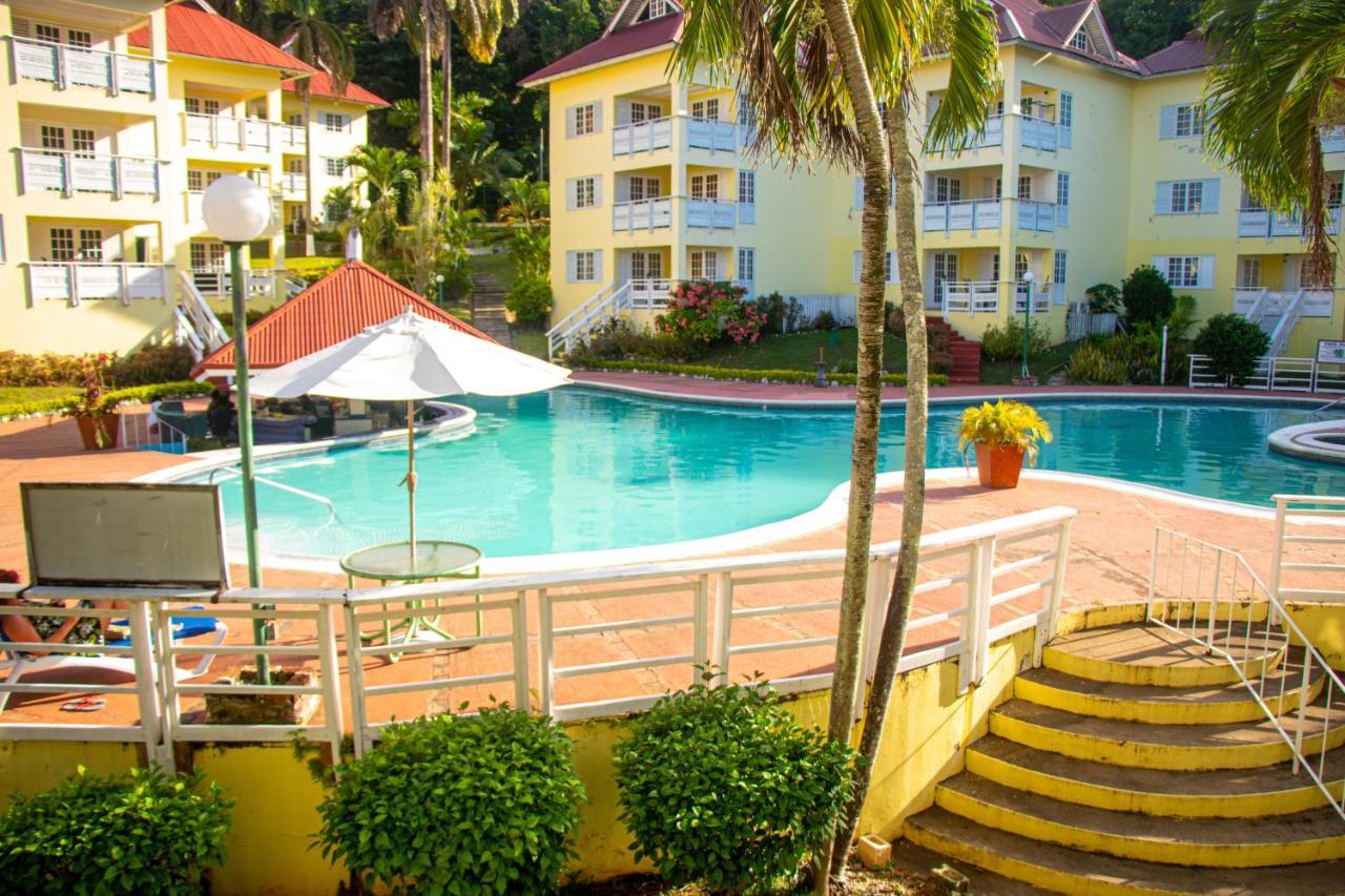 E 20 Mystic Ridge Ocho Rios Apartamento Exterior foto