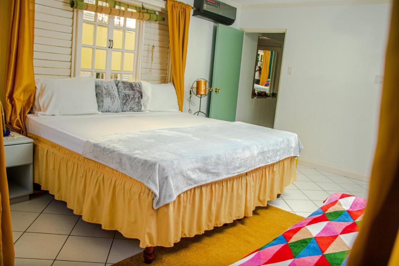 E 20 Mystic Ridge Ocho Rios Apartamento Exterior foto