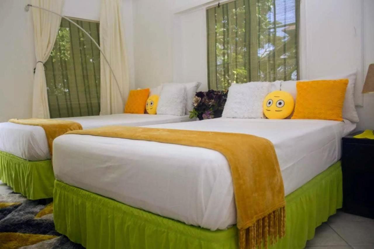 E 20 Mystic Ridge Ocho Rios Apartamento Exterior foto