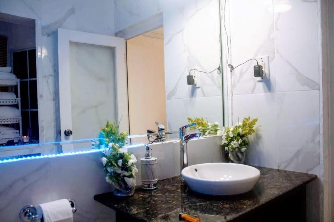 E 20 Mystic Ridge Ocho Rios Apartamento Exterior foto